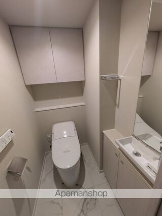 東京都中野区弥生町２丁目[1LDK/40.36m2]のトイレ