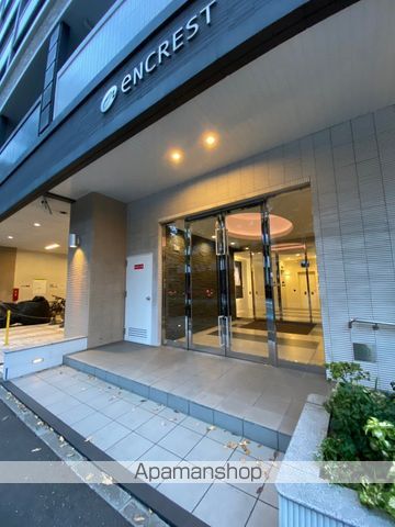エンクレスト博多REYの玄関写真