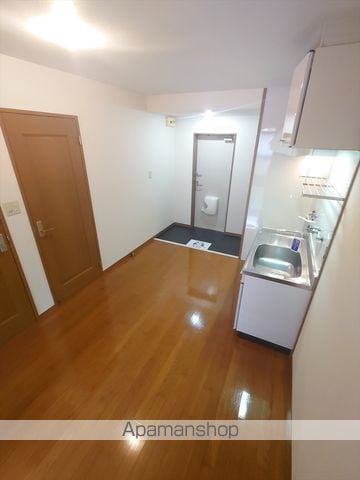ハーブプラザ和泉鳥取III番館の内装写真