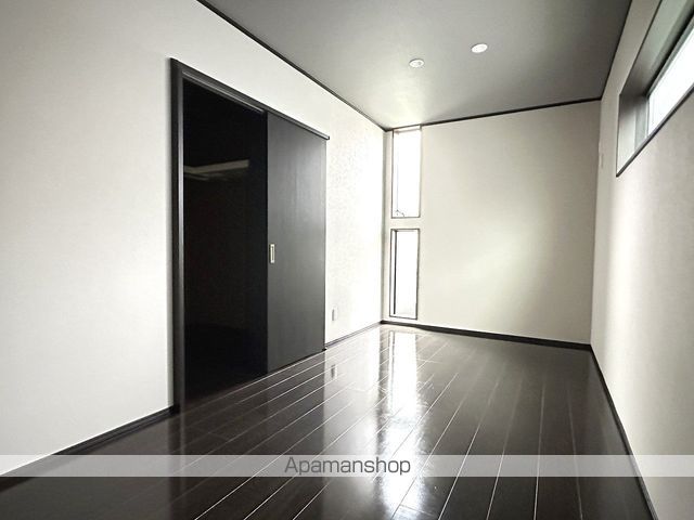 藤枝市 3階建 築5年の内装写真