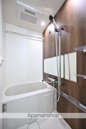 ＧＲＡＮＳＩＴＥ　ＮＡＫＡＭＥＧＵＲＯ[1K/25.44m2]のバス