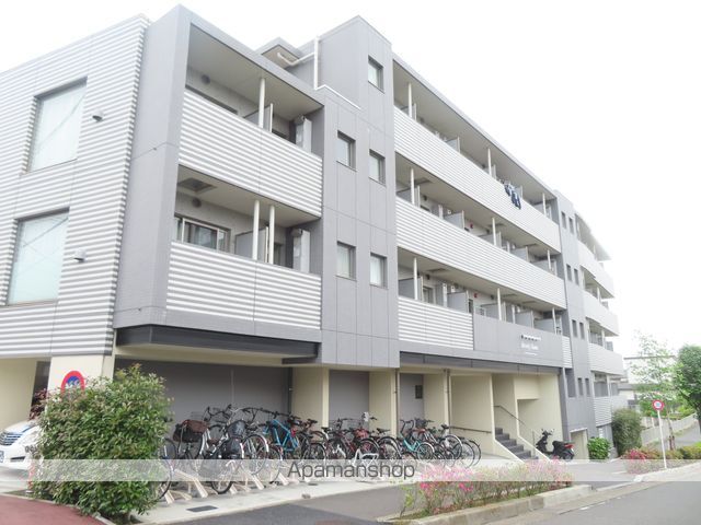 BEVERLY HOMES 下赤塚の外観写真