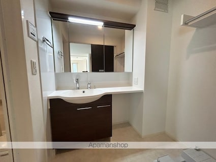 Ｃｈｏｕｃｈｏｕにおの浜（シュシュニオノハマ）[1LDK/41.01m2]の洗面所