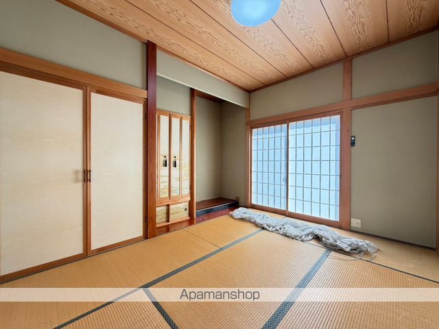 函館本線 五稜郭駅 徒歩19分 2階建 築30年の内装写真