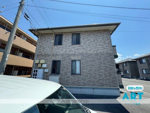リビングタウン北土居 E棟の外観写真