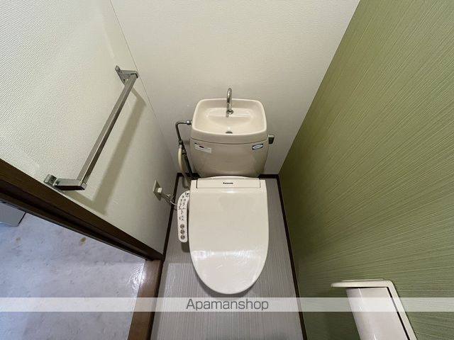 ハイカムールアダチの内装写真