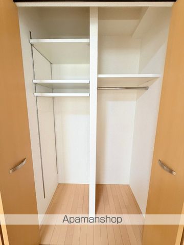 ENCHANTE泉の内装写真