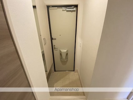 Ｄーｒｏｏｍ京香[1LDK/40.53m2]の玄関