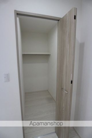 THE NOBLES 花畑の内装写真