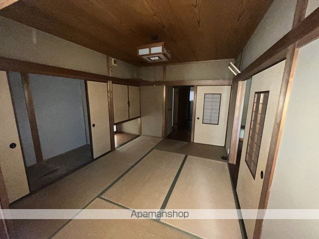 山陽電気鉄道本線 妻鹿駅 徒歩5分 2階建 築35年の内装写真