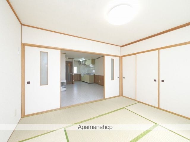 高谷ハイツの内装写真
