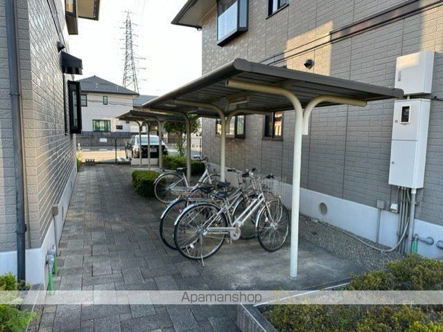 ロイヤルシャトー G棟の内装写真