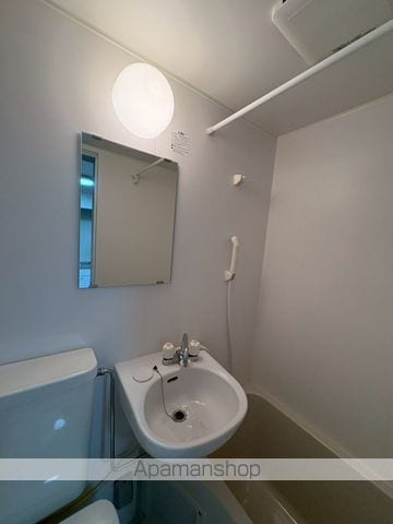 B’CASA鶴巻温泉IIRE−BORNの内装写真