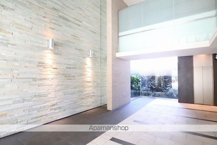 東京都立川市錦町１丁目[1LDK/46.9m2]のエントランス