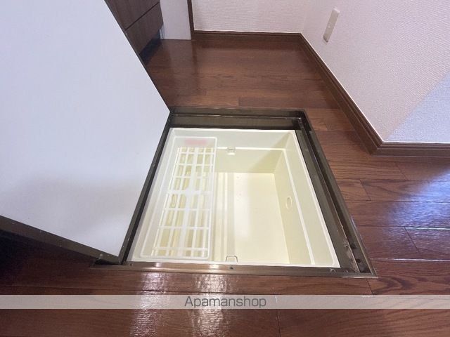 イーストサイド IIIの内装写真