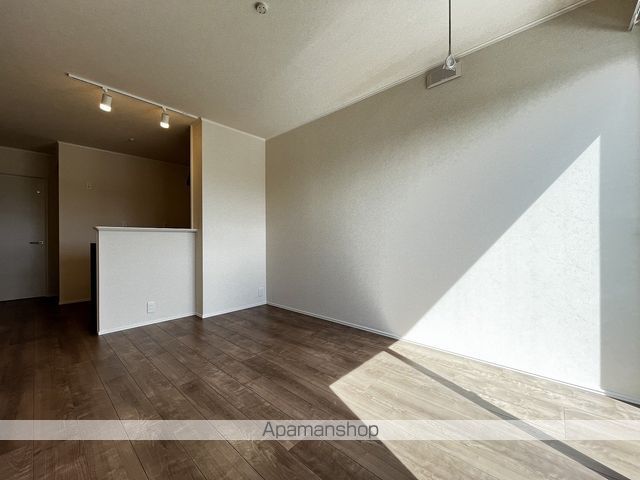 ハイムレトア飾東 C棟の内装写真