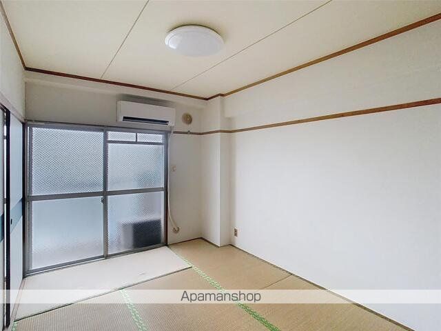 港マンションの内装写真
