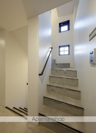 東京都世田谷区上野毛３丁目[1K/20.7m2]のロビー