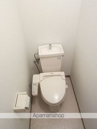 ＥＡＳＴ１０１０館[3LDK/82m2]のトイレ