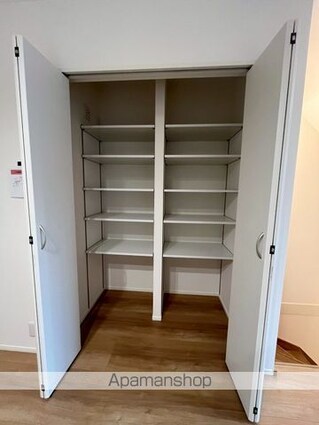 Ｋｏｌｅｔ日野０９[3SLDK/96.76m2]の収納