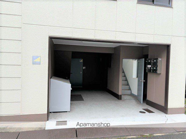 寺町マンションの玄関写真