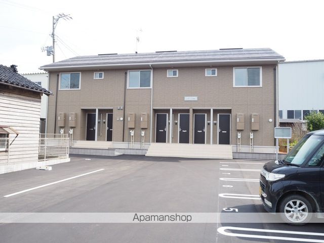 レガーロ潟町の外観写真