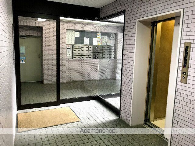 ピュアハイツ台町の玄関写真