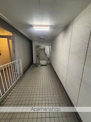 パステルクボ１[2DK/36m2]のエントランス
