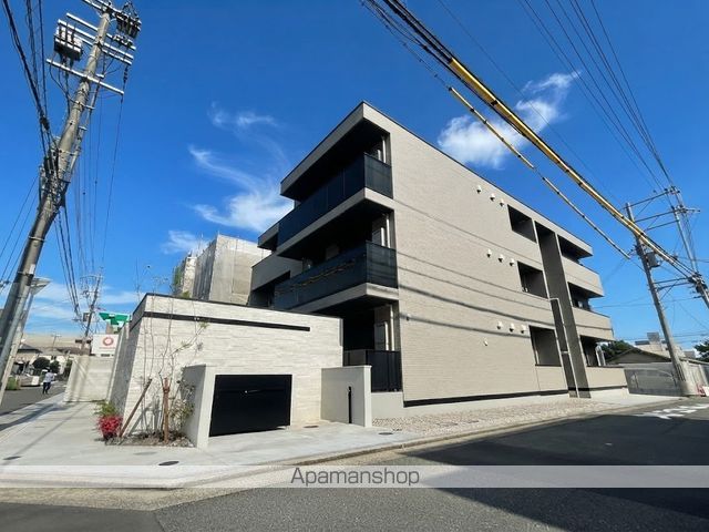 TORISIA千里丘IIIの外観写真