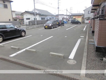 アートインⅢＡ棟[1DK/34.03m2]の駐車場