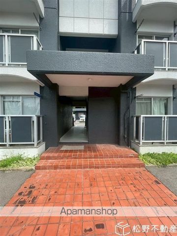 ジュネ壱番館の玄関写真