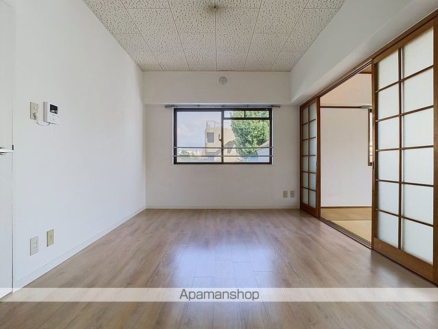 アマランス西田の内装写真