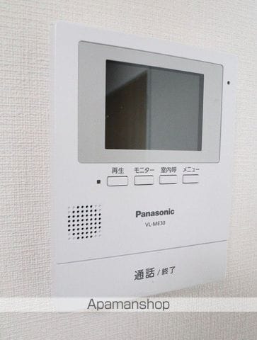 REDEAL国立の内装写真