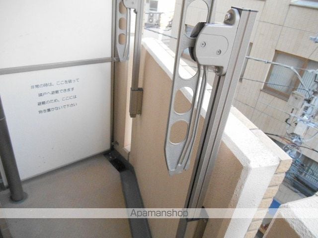 パレステュディオ新宿WESTの内装写真
