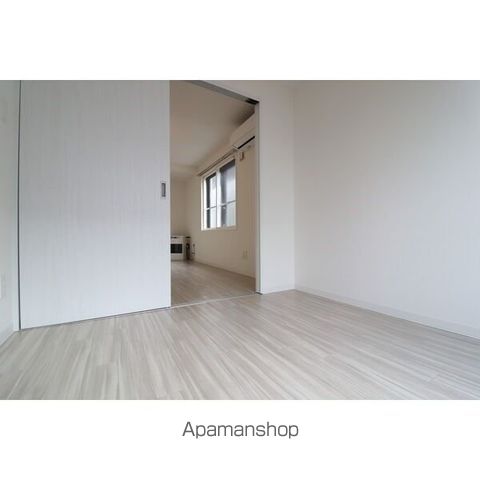 ALTEZZAの内装写真