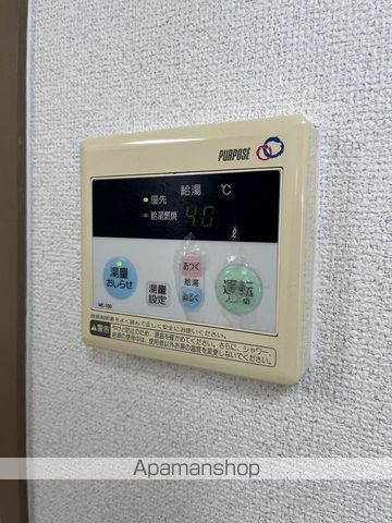 ウエストリバーハイツの内装写真
