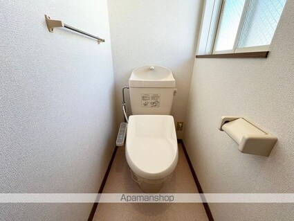 エストロジュマン[2LDK/63.11m2]のトイレ