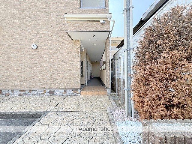 プリムローズヒル神石の玄関写真