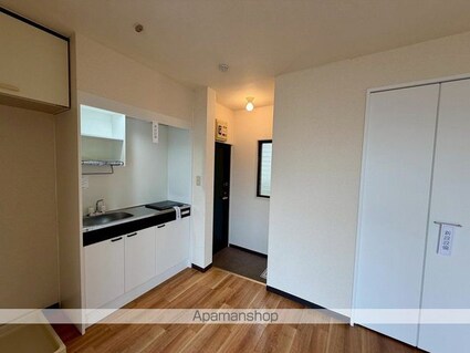 ステアウェル本郷[1R/19m2]の内装4