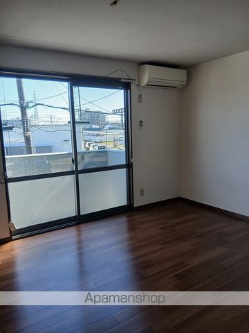 コーポリッチDの内装写真