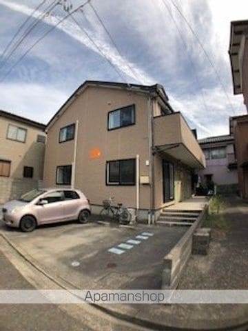 フラットUの外観写真