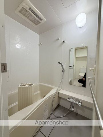 レジディア北三条の内装写真