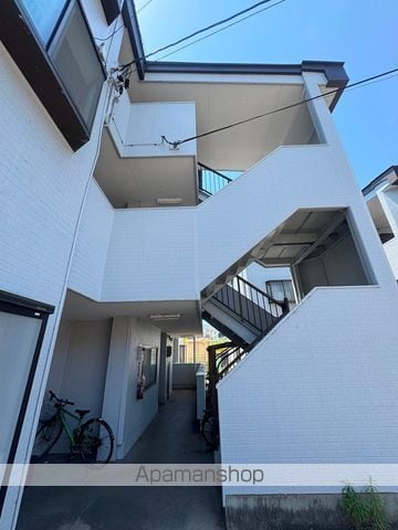 ファミーユ浅井 A棟の玄関写真