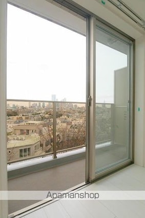 ＰＲＥＭＩＵＭ　ＣＵＢＥ　代々木上原[1DK/33.89m2]のバルコニー