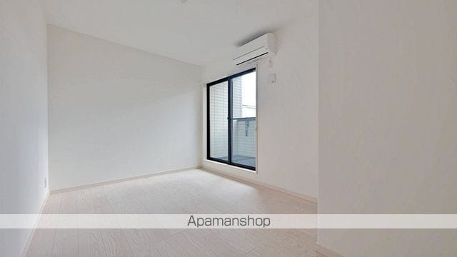 ヴェルメゾン三津屋中の内装写真