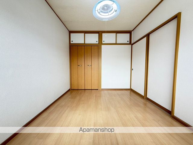 マンション鹿内の内装写真