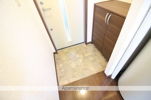 RESIDENCE U 駅前の内装写真