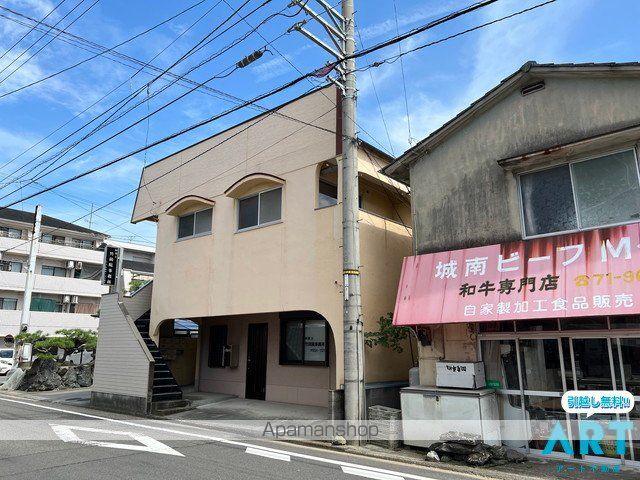 コーポ斎院の外観写真