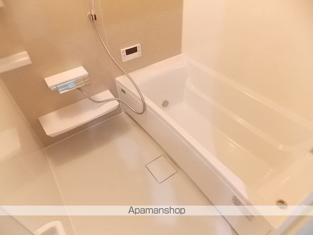 フォルテッツア城南の内装写真