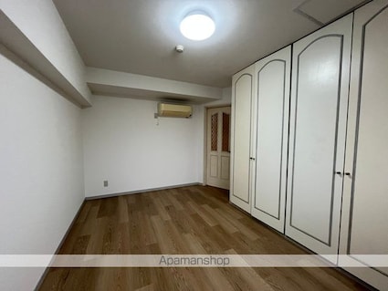 ロイヤルアネックスシエナ[2LDK/88.56m2]の内装3